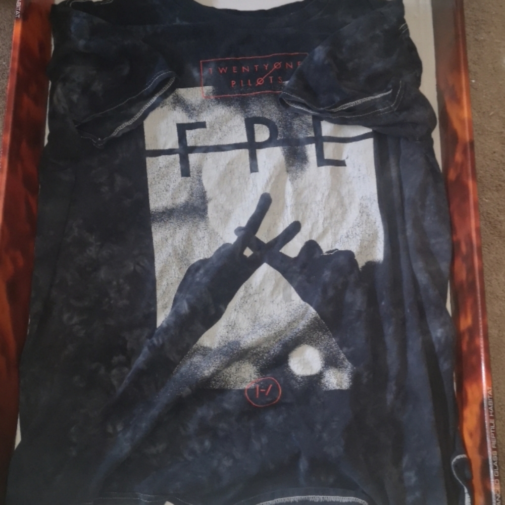 FPE Acid Wash twenty one pilots Band Tee